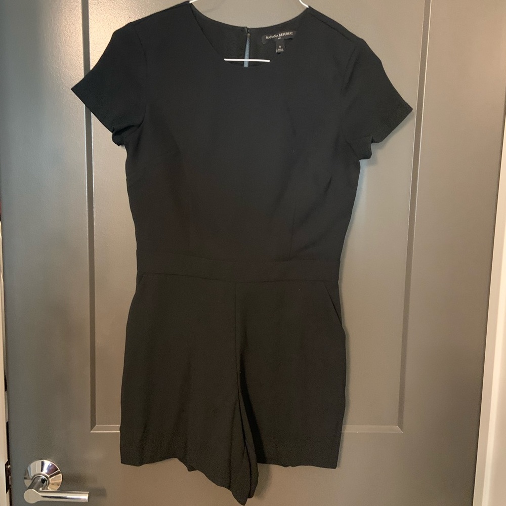 Banana Republic Black Romper Size 0